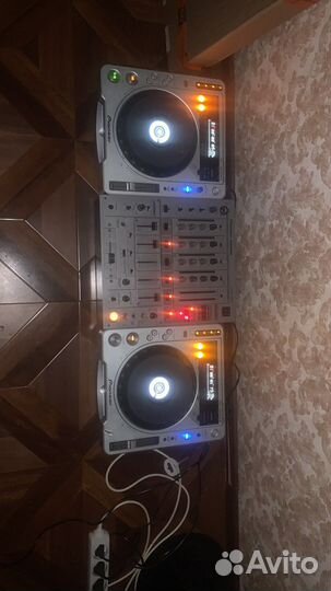 Диджейский пульт pioneer