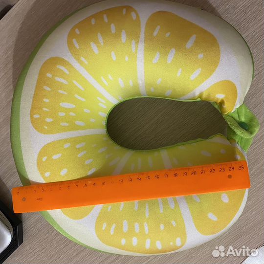 Подушка на шею для путешествий. Дорожная подушка