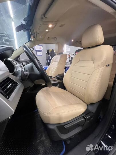 Чехлы из экокожи Автопилот на Geely Atlas