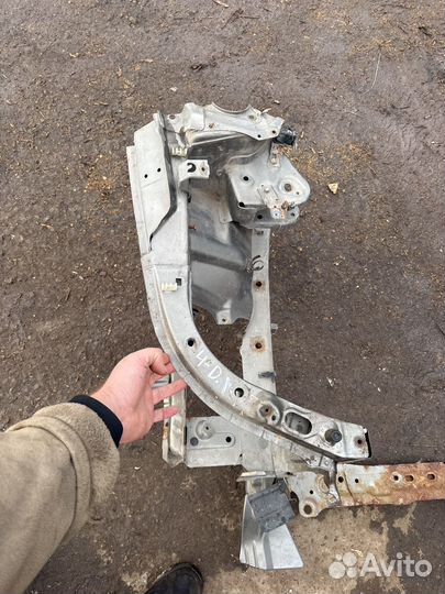 Honda civic 4D Лонжерон передний правый