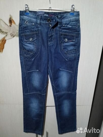 Джинсы