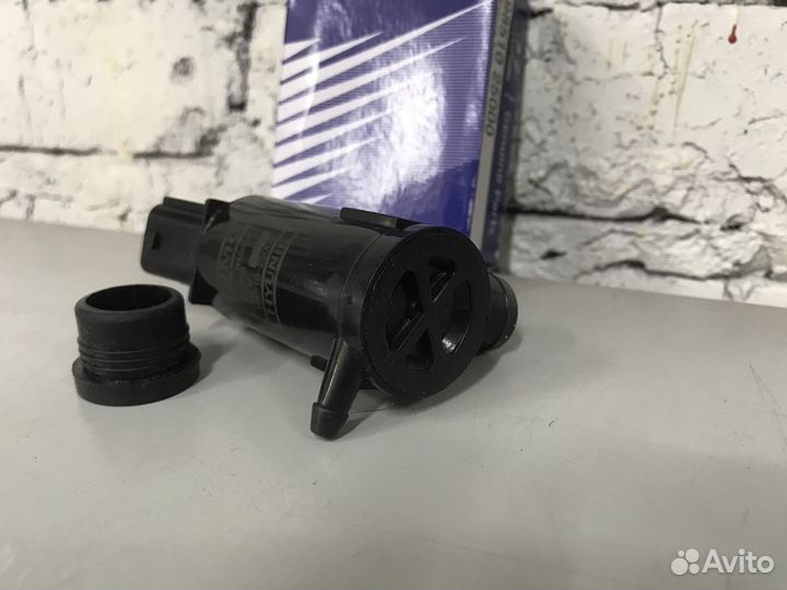 Насос омывателя Хендай Акцент Hyundai Accent