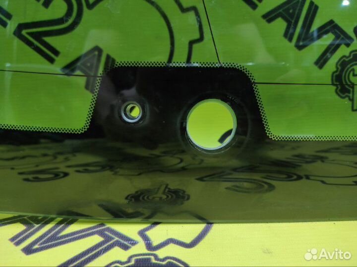 Стекло заднее Nissan Teana TNJ32 QR25DE 10.2008