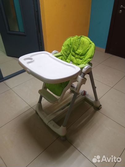 Детский стульчик для кормления