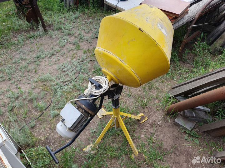 Бетоносмеситель бсм