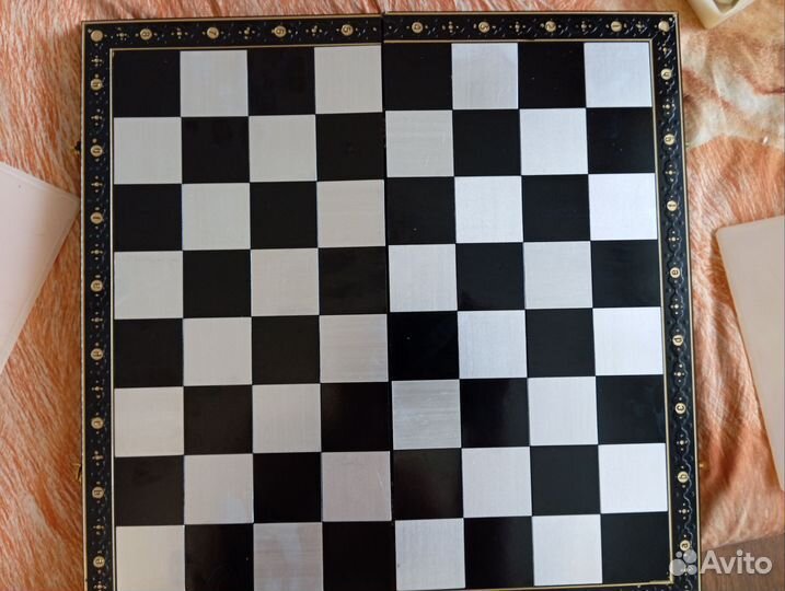 Шахматы нарды шашки 3 в 1 Сибирский сувенир