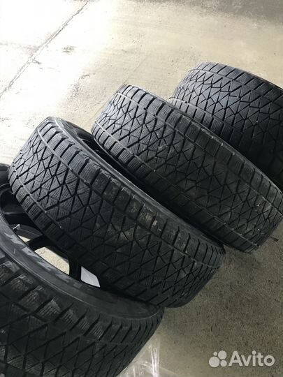 Bridgestone Blizzak DM-V2 225/65 R17