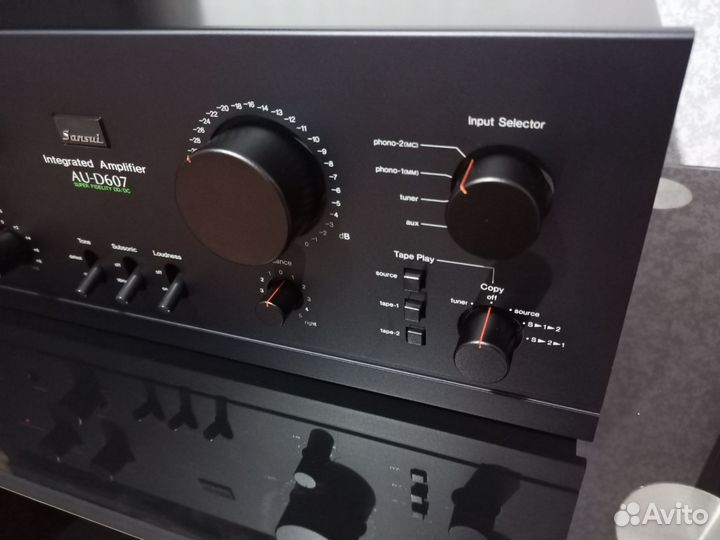 Усилитель sansui D- 607