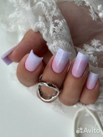 Мастер маникюра