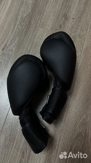 Боксерские перчатки детские 8 oz