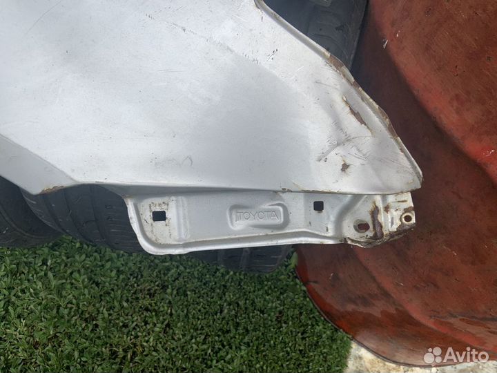 Крыло правое Тойота Королла 120