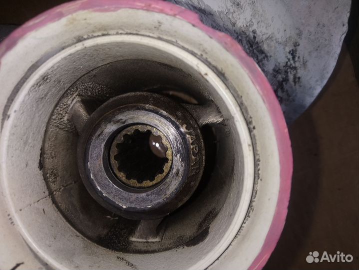 Винт. Tohatsu 40