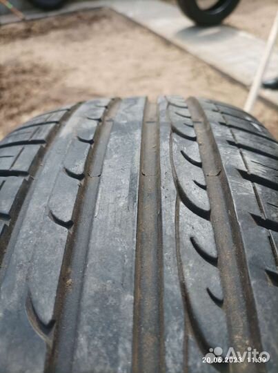 Dunlop SP Sport FastResponse 215/60 R16