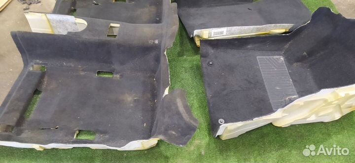 Ковер пола Mercedes C200 Cgi 204 рестайл M271 2013