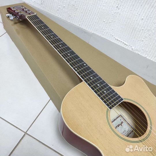 Акустическая гитара новая большая