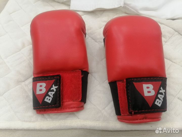 Перчатки для каратэ