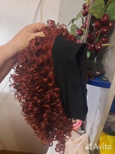 Парики женские