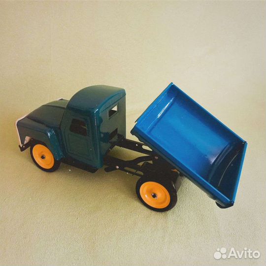 Игрушка газ 53. лтз. Самосвал