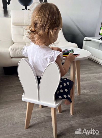 Детский стол и стул Зайка.Новый