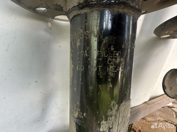 Амортизаторы перкдние infiniti qx60