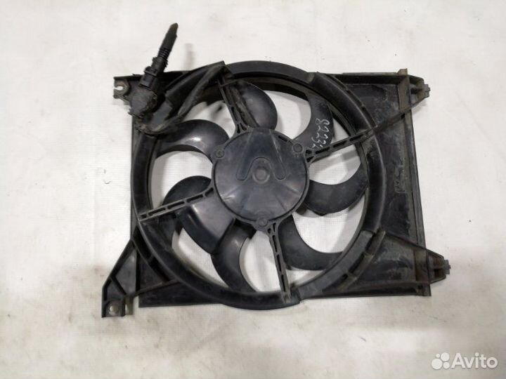 Вентилятор радиатора Kia Magentis F G4JP 2002