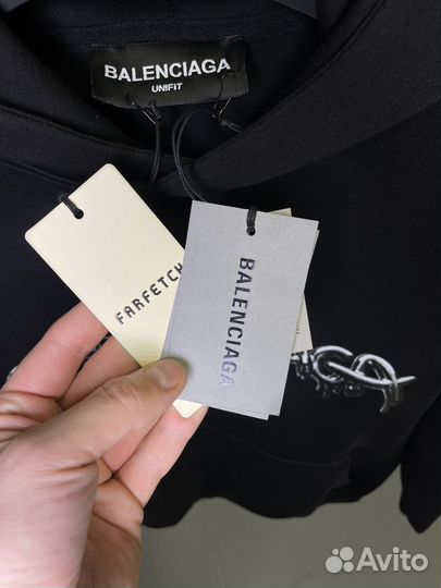 Толстовка худи Balenciaga