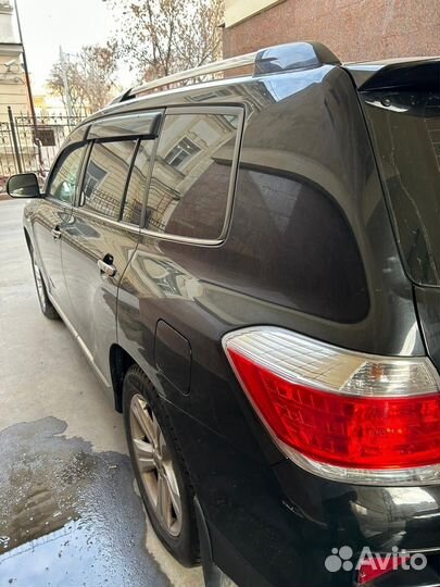 Toyota Highlander 3.5 AT, 2011, 293 000 км