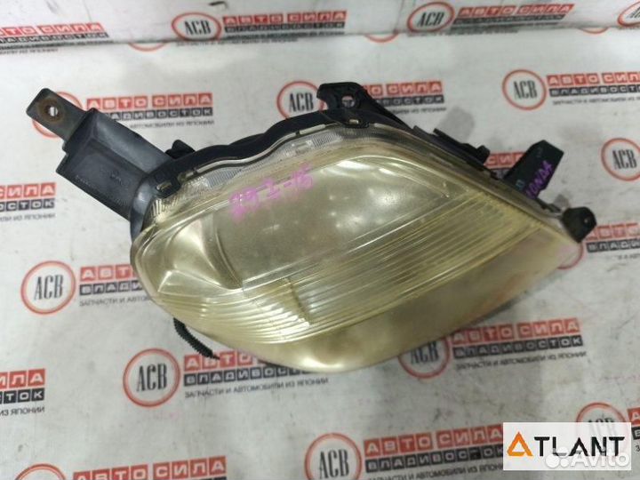 Фара правая honda stream