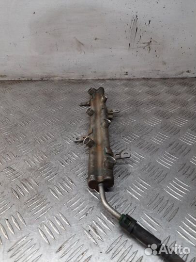 Топливная рампа Chrysler Voyager минивэн 3.3 EGA