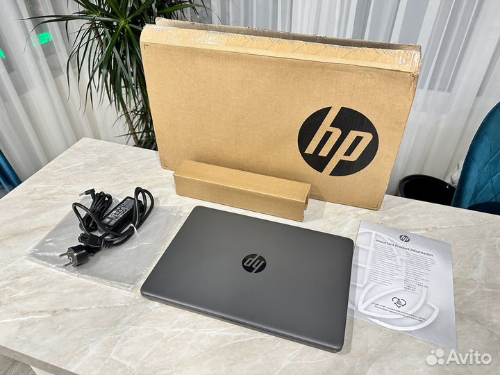 Новый ноутбук hp Core i5 10-th Gen 8Gb 256Gb