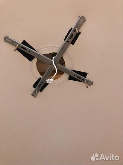 Люстра потолочная