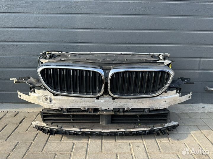 BMW G30 G32 G11 G12 кассета радиаторов бензин