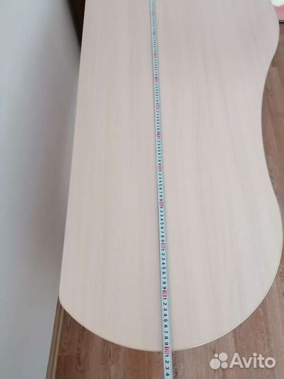 Стол компьютерный млечный дуб