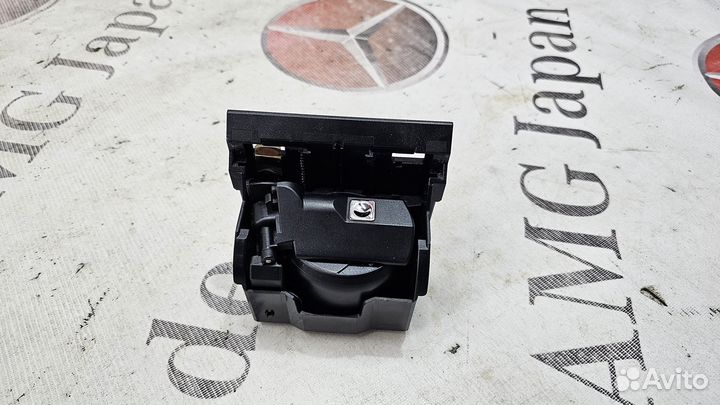 Подстаканник Mercedes-Benz S-Class W220