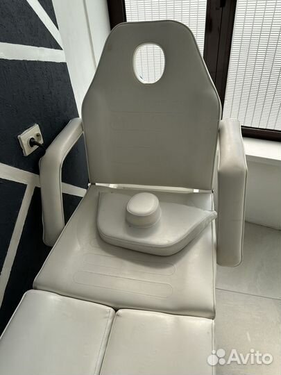 Косметологическое кресло