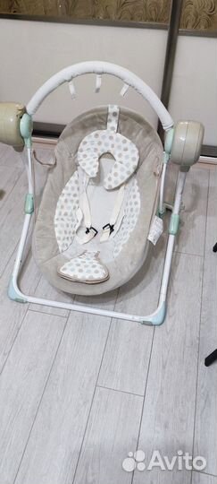 Детская качелька с рождения