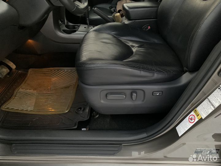 Toyota RAV4 2.0 CVT, 2010, 178 000 км