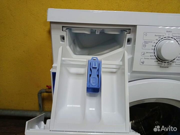 Стиральная машина с баком новая