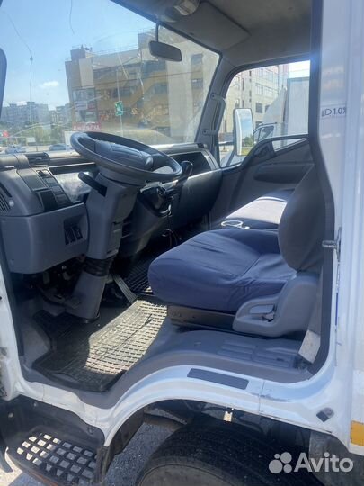 Mitsubishi Fuso Canter, 2012