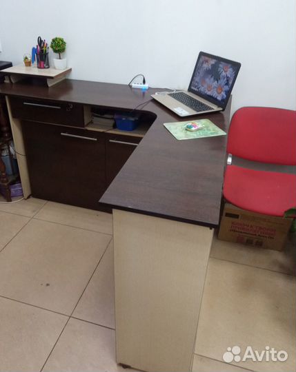 Стол офисный ресепшн бу