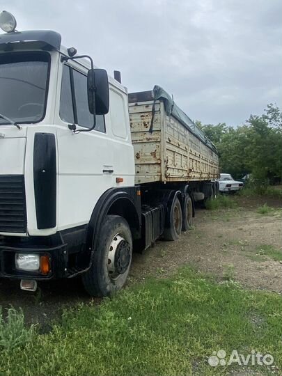 МАЗ 6422 с полуприцепом, 2006