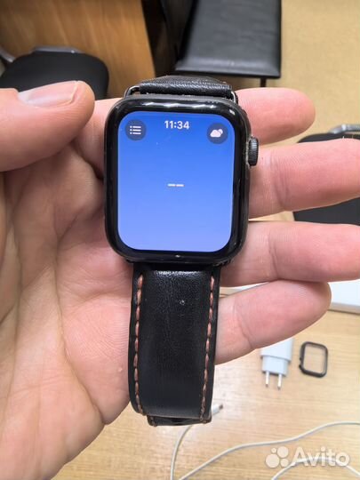 Часы apple watch se 44 mm