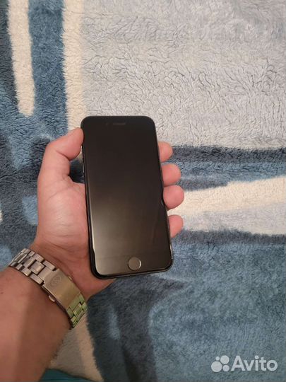 Телефон iPhone 8 256gb