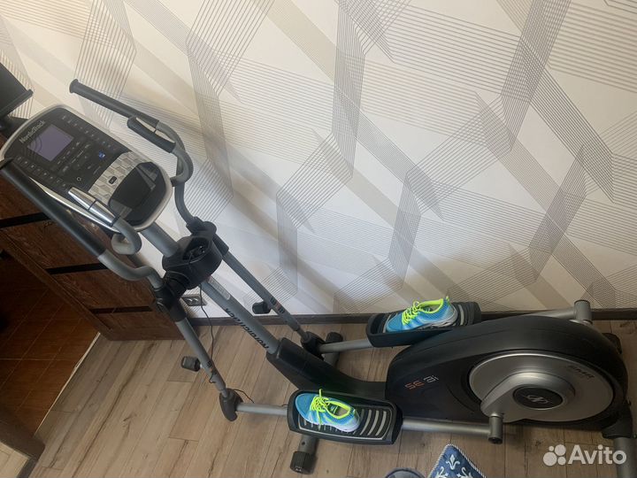 Эллиптический тренажер