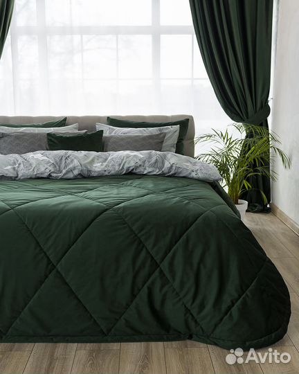 Покрывало Беллиссимо темно-зеленый новое плед