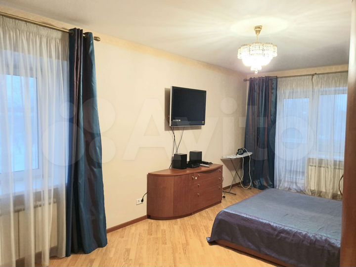 2-к. квартира, 68 м², 3/10 эт.