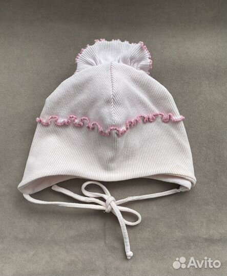 Шапочка для новорожденной девочки