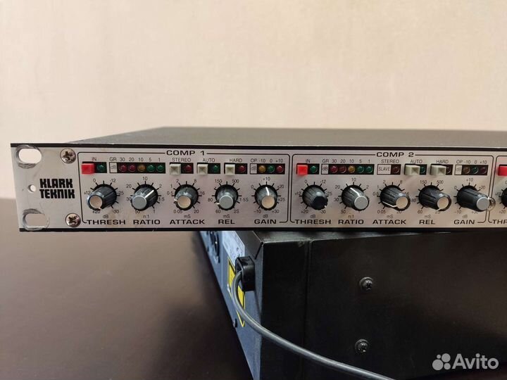 Klark teknik dn504 quad compressor/limiter