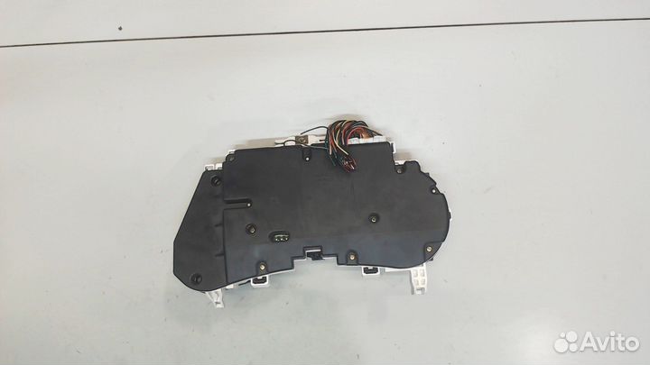 Щиток приборов Toyota Matrix, 2004