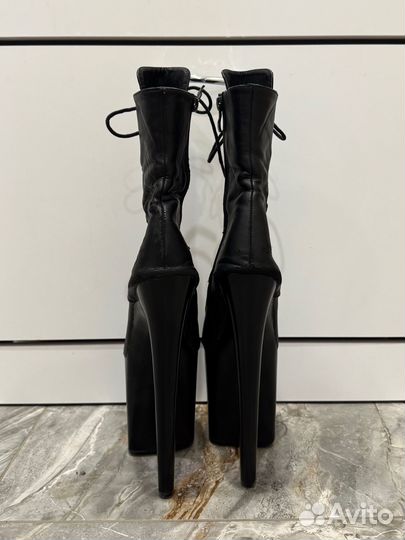 Стрипы ботильоны тройки 35-36